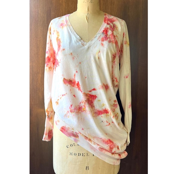 Alexander McQueen Cream V-Neck Asymmetrical Sweater Hand Ice Dyed
